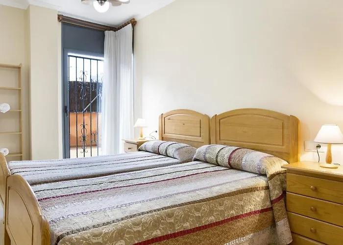 Apartament Santacris 6 - *